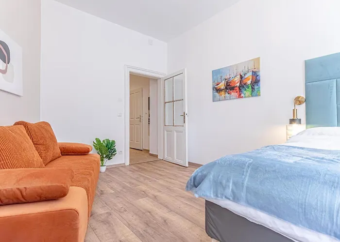 Prime Location - 1br With Wifi & Tv *